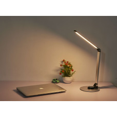 Led Galda Lampa 5W Sudraba Krāsas Ar Maināmu Gaismas Krāsu Un Spožumu Ar USB Izeju