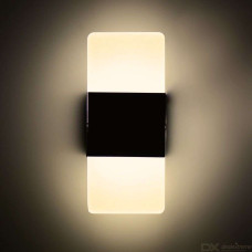 4w Wall Light With Black Cover 2700k